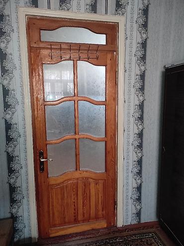 taxta tavan: Ağac interyer qapıları – şüşəli model - Material: təbii ağac karkas — 1