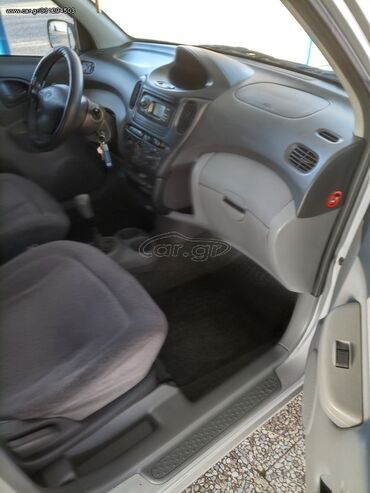 Toyota: Toyota Verso: 1.3 l. | 2002 έ. Χάτσμπακ — 12