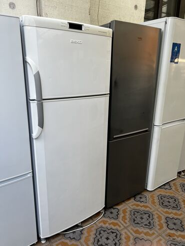 продаю новый холодильник: Холодильник Beko, Б/у, Двухкамерный, No frost, 68 * 181 * 62