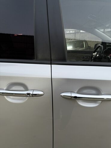 Kia: Kia Carnival: 2019 г., 2.2 л, Автомат, Дизель, Минивэн — 6