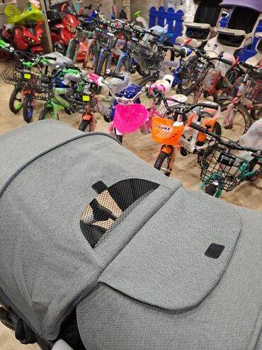 Əkizlər üçün arabalar: Əkizlər üçün araba, Kidilo, Yeni, Yaş: 12-18 ay, Ödənişli çatdırılma — 7