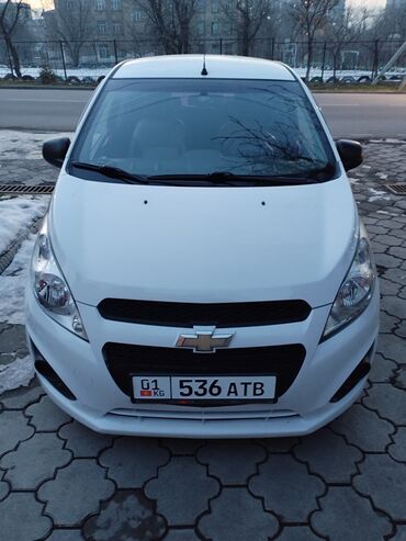 Chevrolet: Chevrolet Spark: 2015 г., 1 л, Автомат, Бензин, Хэтчбэк