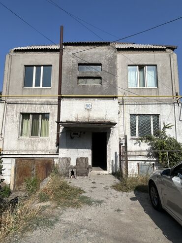 Продажа квартир: 2 комнаты, 58 м², Индивидуалка, 1 этаж, Косметический ремонт — 11