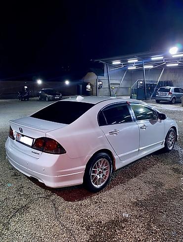 volvo 340: Honda Civic: 2009 г., 1.3 л, Автомат, Бензин, Седан — 2