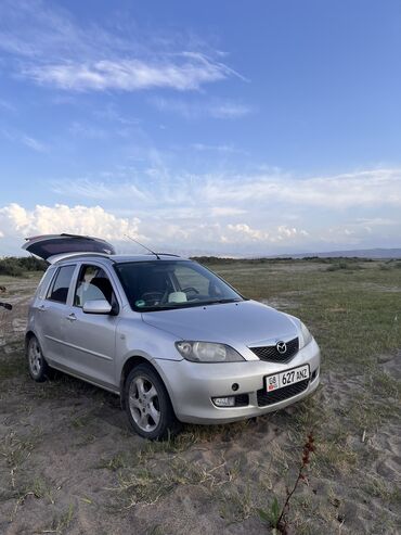 Mazda: Mazda 2: 2003 г., 1.6 л, Механика, Бензин, Хетчбек