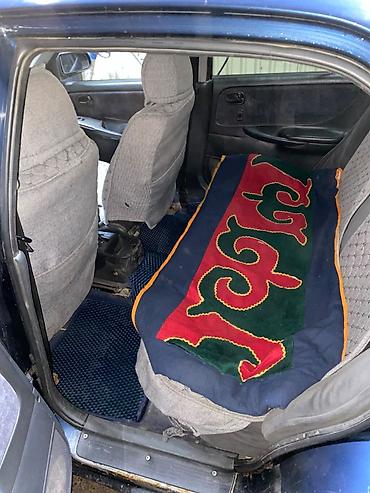 шевралет камара: Mazda 626: 1999 г., 1.8 л, Механика, Бензин, Седан — 10