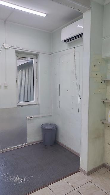 под салон: Сдается небольшое помещение под торговую точку/услуги — 3