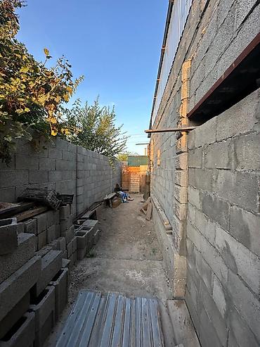 4 комнаты, 180000 м², 8 соток, Бишкек, Новопавловка с. Агентство недвижимости at lalafo.kg 4 комнаты, 180000 м², 8 соток, Бишкек, Новопавловка с. Агентство недвижимости
