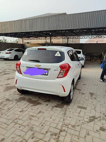 пресс для авто: Chevrolet Spark: 2016 г., 0.1 л, Вариатор, Бензин — 9