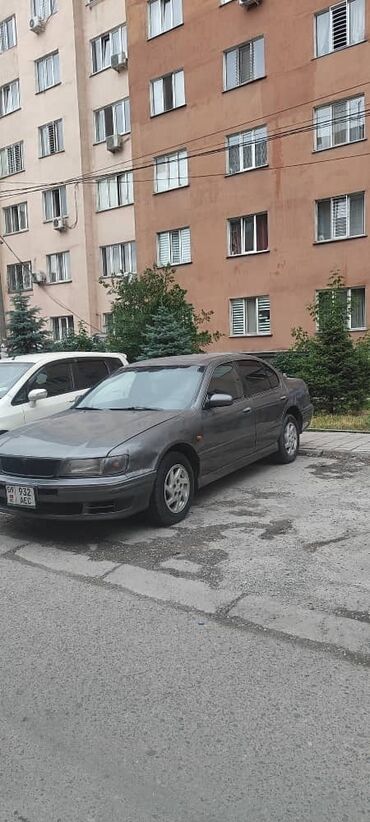 Nissan: Nissan Maxima: 1997 г., 3 л, Механика, Бензин, Седан