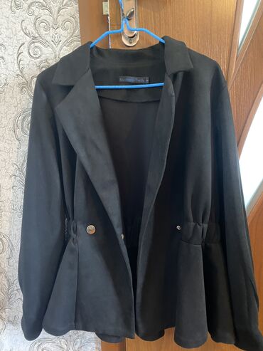 яркий пиджак: Продаю почти новый размер 48-50.несколько раз одели