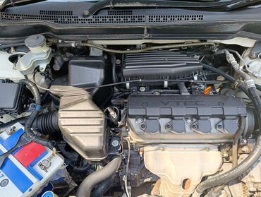передвижные дома: Honda Stream: 2002 г., 1.7 л, Автомат, Бензин, Минивэн
