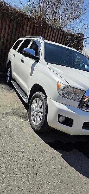 танден: Toyota Sequoia: 2015 г., 5.7 л, Автомат, Газ, Внедорожник — 7