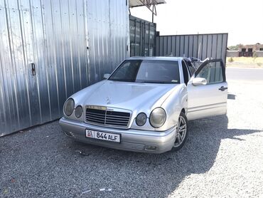 bmw 3 серия 320 4mt в Кыргызстан | Автозапчасти: Mercedes-Benz E 320: 3.2 л | 1995 г. | Седан
