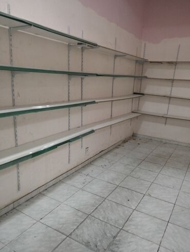 Rəf vitrinləri: Mağaza üçün metal rəf sistemləri - Material: möhkəm metal karkas — 7