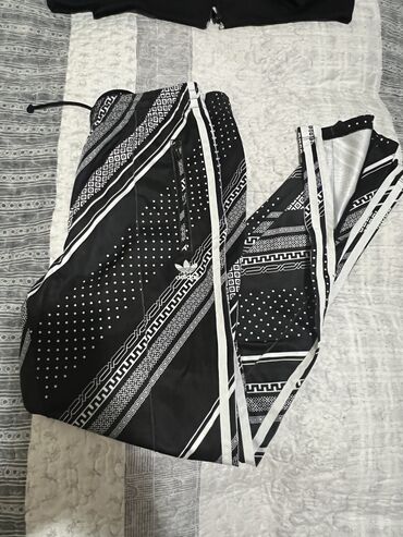 Gornji i donji deo: Adidas Originals, S (EU 36), bоја - Šareno — 4