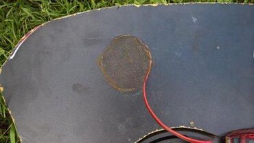 Audio oprema za auto: Daska Polica gepeka sa zvucnicima i skretnicom. Slanje Brzom postom — 12