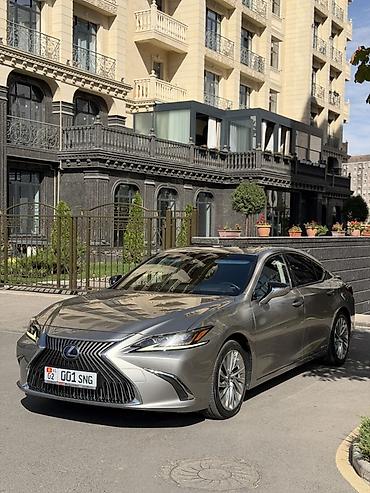 Lexus: Lexus ES: 2019 г., 2.5 л, Автомат, Гибрид, Седан — 2