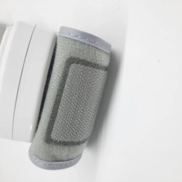 Tonometrlər: Təziq aparati Davleni olçen Tonometr tam avtomatikdir. Biləyə — 3