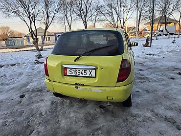 Daihatsu: Daihatsu Sirion: 1998 г., 0.1 л, Механика, Бензин, Хэтчбэк — 3