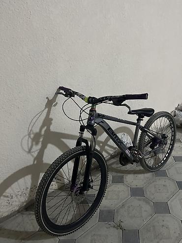 stark velo: İşlənmiş Şəhər velosipedi 26", sürətlərin sayı: 32, Ünvandan götürmə — 3