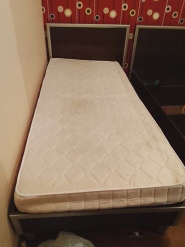 Bitkilər: İşlənmiş, Təknəfərlik çarpayı, Bazasız, Matras ilə, Siyirməsiz
