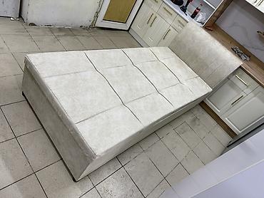 Кровати: Односпальная кровать, Новый, С мягкой обивкой, длина - 220 см — 2
