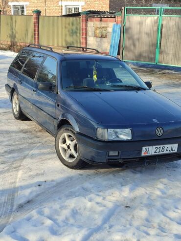 авто в рассочку: Volkswagen Passat: 1989 г., 1.8 л, Механика, Бензин, Универсал