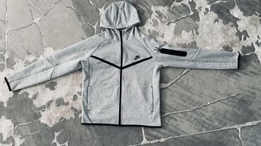 обувь кеды: Эркектердин толстовкасы, M, Nike, Жаңы, түсү - Боз, Өзү алып кетүү
