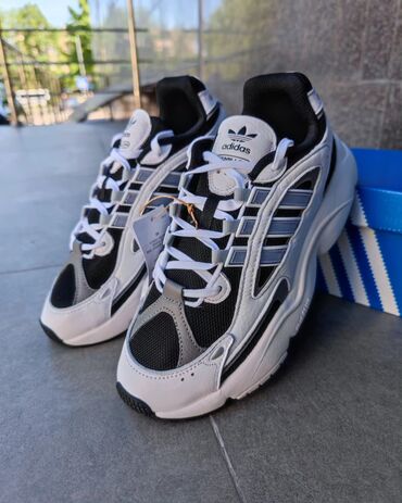 обувь для фудбола: Мужские кроссовки Adidas OZMILLEN 🔸Верх из кожи, замши и сетки
