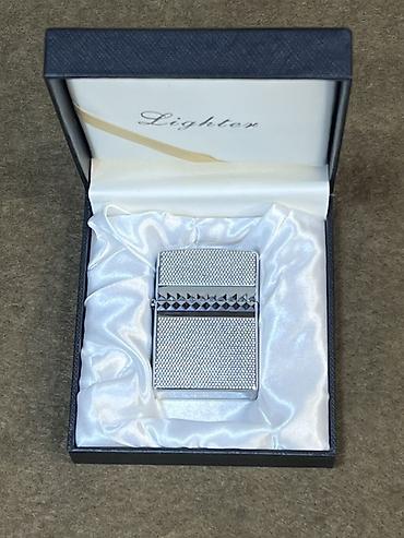 Digər aksesuarlar: Zippo qapaqlı benzin alışqan - Korpus: metal, gümüşü rəng, hər iki — 2