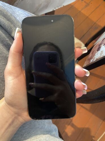 dubai telefon: IPhone 14 Pro Max, Qara, Face ID