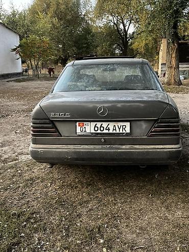 багажник мерседес: Mercedes-Benz W124: 1988 г., 2.3 л, Автомат, Бензин — 1