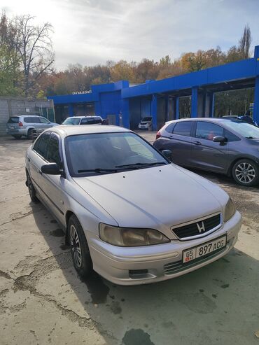 машина электронной: Honda Accord: 1999 г., 1.8 л, Механика, Бензин, Седан