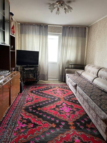 3квартира: 3 комнаты, 58 м², 104 серия, 4 этаж, Косметический ремонт