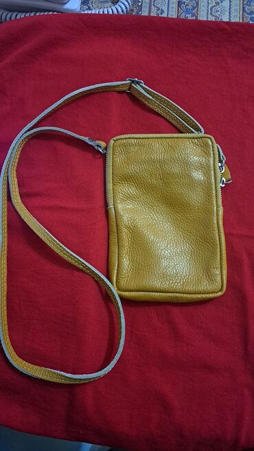 сумки женские желтые: Сумочка из натуральной кожи 💯, производство Италия.Новая.Ремешок по