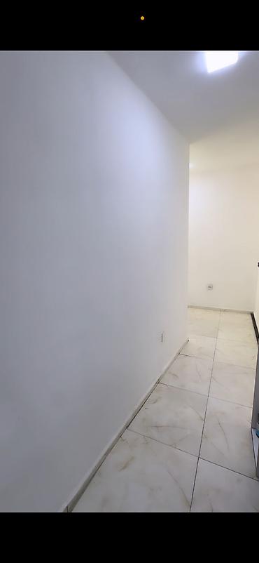 montin: Nerimanovda metrodan 3/4 deq mesafede LİFE CENTİRİN arxasi qadin — 8