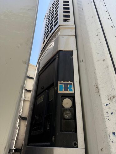 купить двухосный прицеп для легкового автомобиля: Чиркегич, Schmitz Cargobull, Рефрижератор