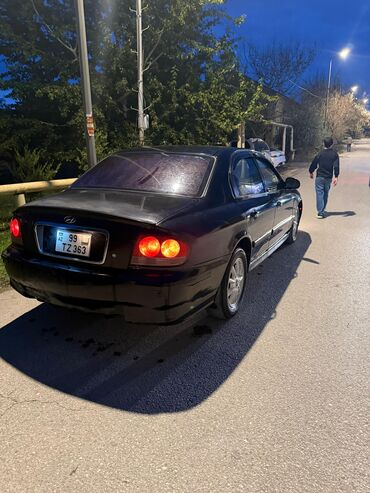 Hyundai: Hyundai Sonata: 2 l | 2004 il Sedan — 8