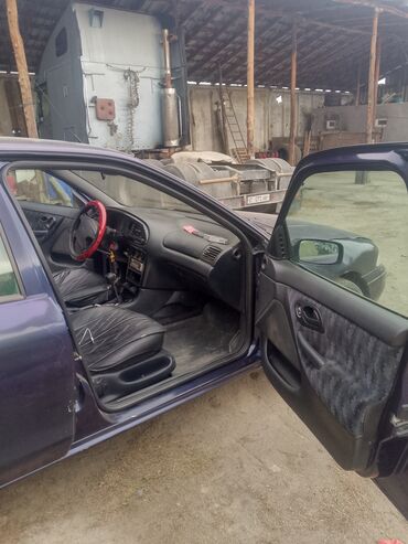 Ford: Ford Mondeo: 1996 г., 1.8 л, Механика, Бензиновая, Хэтчбэк — 4