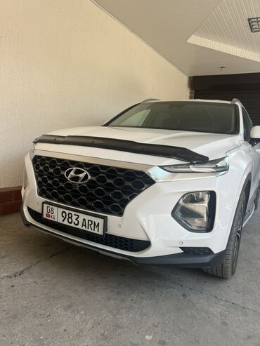 хонда инспайр цена бишкек: Белый внедорожник Hyundai Santa Fe с характерной массивной решеткой