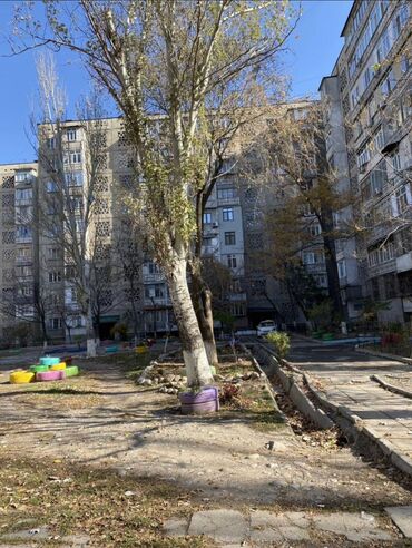 купить квартиру в центре бишкека: 1 комната, 36 м², 106 серия, 1 этаж, Косметический ремонт