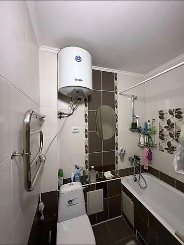 Батирлер: 3 бөлмө, 65 м², 11-мкр 104-серия, 4 кабат, Косметикалык оңдоо — 4