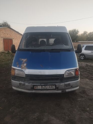 пирцеп авто: Ford Transit: 1999 г., 2.5 л, Механика, Дизель, Бус