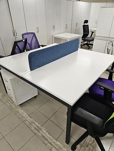 ofis stolları: İşlənmiş, İşçi üçün, Dördbucaq masa — 2