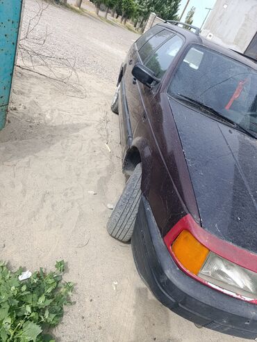 спартивный машины: Volkswagen Passat CC: 1993 г., 1.8 л, Механика, Бензин, Универсал