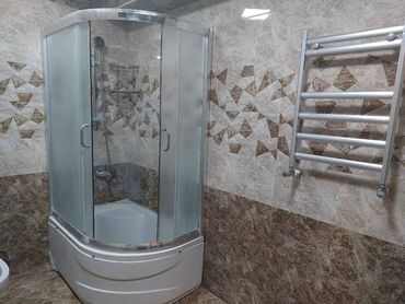 Uzunmüddətli kirayə mənzillər: Nizami rayonu, Qarayev metrosu, 3 saylı Asan xidmətin yaxınlığında, 17 — 10