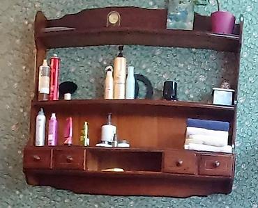 Antique Coat Racks: Drvena zidna polica sa fiokama – retro/klasičan dizajn - Materijal — 2