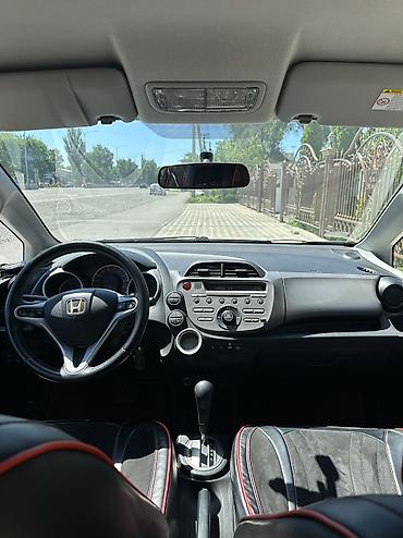 жак бу: Honda Jazz: 2009 г., Бензин, Хетчбек — 5