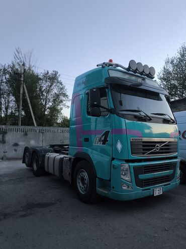 Тягачи: Тягач, Volvo, 2013 г.